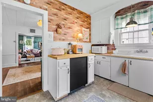 208 S Washington St, Snow Hill, MD 21863 - Photo 19