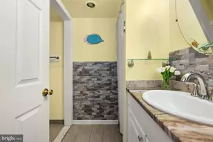 10900 Coastal Hwy, Ocean City, MD 21842 - Photo 17