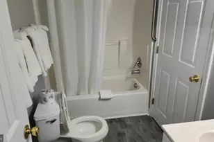 105 120th St, Ocean City, MD 21842 - Photo 7