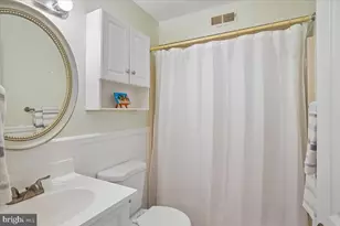 204 33rd St, Ocean City, MD 21842 - Photo 11