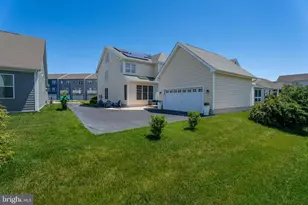 12418 Coastal Marsh Dr, Berlin, MD 21811 - Photo 11