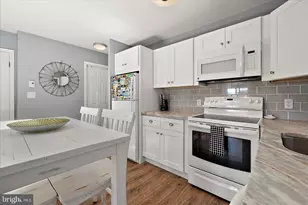 14405 Lighthouse Ave, Ocean City, MD 21842 - Photo 19