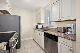 4711 Coastal Hwy, Ocean City, MD 21842 - Photo 7