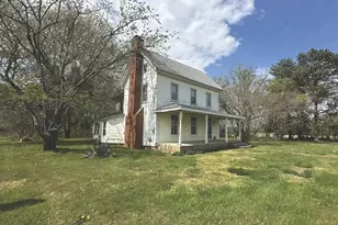 10037 Main St, Berlin, MD 21811 - Photo 1
