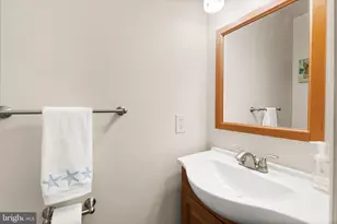501 Penguin Dr, Ocean City, MD 21842 - Photo 9