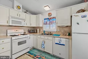 208 Timberline Cir, Berlin, MD 21811 - Photo 11