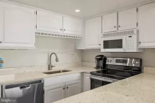 9400 Coastal Hwy, Ocean City, MD 21842 - Photo 13