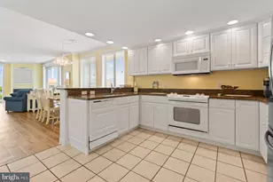 5901 Atlantic Ave, Ocean City, MD 21842 - Photo 11