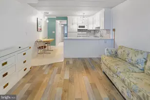18 69th St, Ocean City, MD 21842 - Photo 9