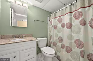 8105 Atlantic Ave, Ocean City, MD 21842 - Photo 31
