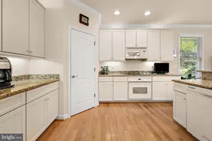 11654 Maid at Arms Ln, Berlin, MD 21811 - Photo 21