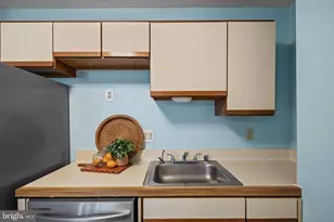105 120th St, Ocean City, MD 21842 - Photo 11
