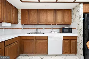 9900 Coastal Hwy, Ocean City, MD 21842 - Photo 21