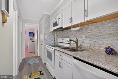 16 51st Street #205, Ocean City, MD 21842 - Photo 27