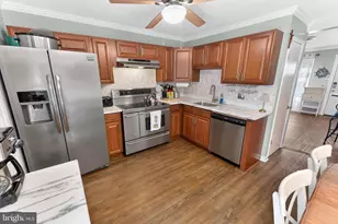 301 142nd St, Ocean City, MD 21842 - Photo 11