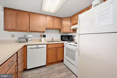 9402 Coastal Highway #605, Ocean City, MD 21842 - Photo 27