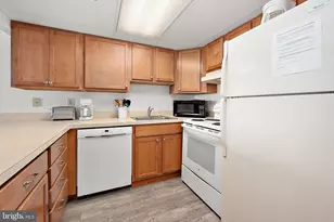 9402 Coastal Hwy, Ocean City, MD 21842 - Photo 27
