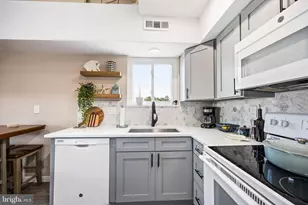 14402 Jarvis Ave, Ocean City, MD 21842 - Photo 17