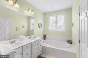 35 Seaside Dr, Ocean City, MD 21842 - Photo 33