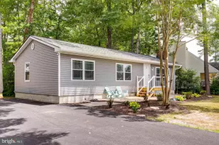 77 Newport Dr, Ocean Pines, MD 21811 - Photo 1