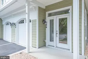 10800 Navy Page Ln, Berlin, MD 21811 - Photo 3