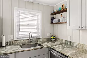 8 61st St, Ocean City, MD 21842 - Photo 9