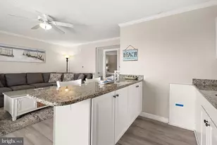 7901 Atlantic Ave, Ocean City, MD 21842 - Photo 11