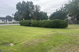 1012 Market St, Pocomoke City, MD 21851 - Photo 5