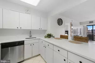 13100 Coastal Hwy, Ocean City, MD 21842 - Photo 11