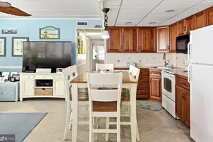 12605 Assawoman Dr, Ocean City, MD 21842 - Photo 11
