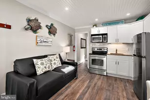 210 4th St, Ocean City, MD 21842 - Photo 5