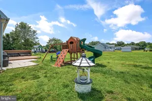 2370 Yardarm Dr, Greenbackville, VA 23356 - Photo 35