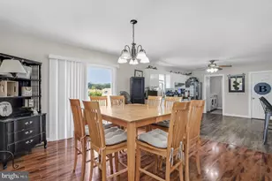 2370 Yardarm Dr, Greenbackville, VA 23356 - Photo 9