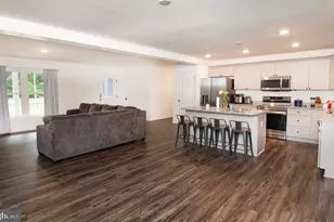 37444 Castaway Dr, Greenbackville, VA 23356 - Photo 5