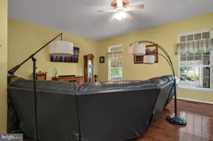 37292 Long Boat Ct, Greenbackville, VA 23356 - Photo 9