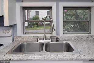 25588 Shore Main Dr, Bloxom, VA 23308 - Photo 17