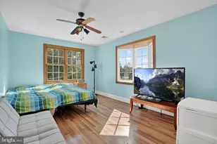 6045 Tarr St, Chincoteague Island, VA 23336 - Photo 35