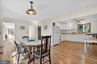 6045 Tarr St, Chincoteague Island, VA 23336 - Photo 11