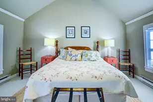 4406 Main St, Chincoteague Island, VA 23336 - Photo 31