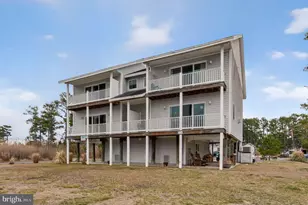 7518 Doe Bay Ln, Chincoteague Island, VA 23336 - Photo 5