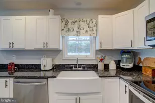 23337 Holly Ln, Wallops Island, VA 23337 - Photo 15