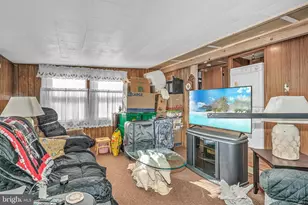 5372 McCleary Dr, Chincoteague Island, VA 23336 - Photo 3