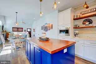 7017 Josephine Ln, Chincoteague Island, VA 23336 - Photo 27