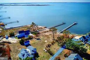 5174 Winder Ln, Chincoteague Island, VA 23336 - Photo 7