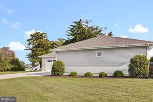 37122 Shark Ct, Greenbackville, VA 23356 - Photo 35
