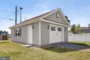 3220 Ridge Rd, Chincoteague Island, VA 23336 - Photo 35