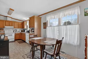 8024 Hickman Farm Rd, Wallops Island, VA 23337 - Photo 9