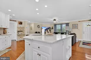 5245 Main St, Chincoteague Island, VA 23336 - Photo 15