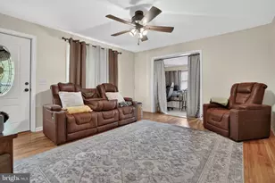 7278 Fleming Rd, New Church, VA 23415 - Photo 5