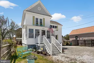 6390 Church St, Chincoteague Island, VA 23336 - Photo 3